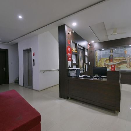 Oyo 9969 Hotel Kshipra Dham Ujjain Zewnętrze zdjęcie