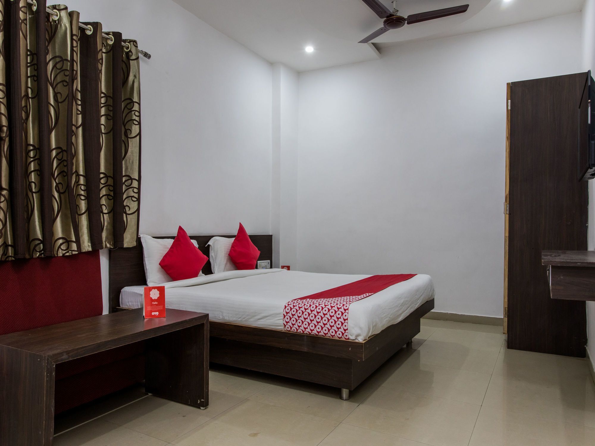 Oyo 9969 Hotel Kshipra Dham Ujjain Zewnętrze zdjęcie